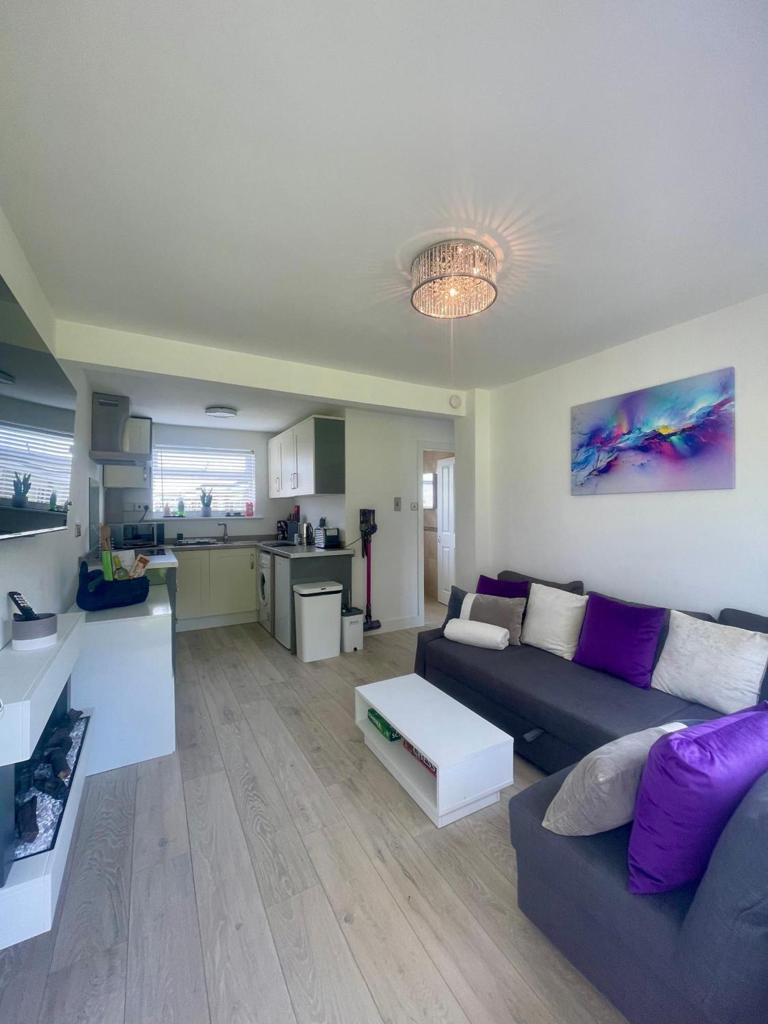 Look No Further Gorgeous Newly Renovated Contemporary Chalet Sandown Bay Holiday Centre Eksteriør bilde